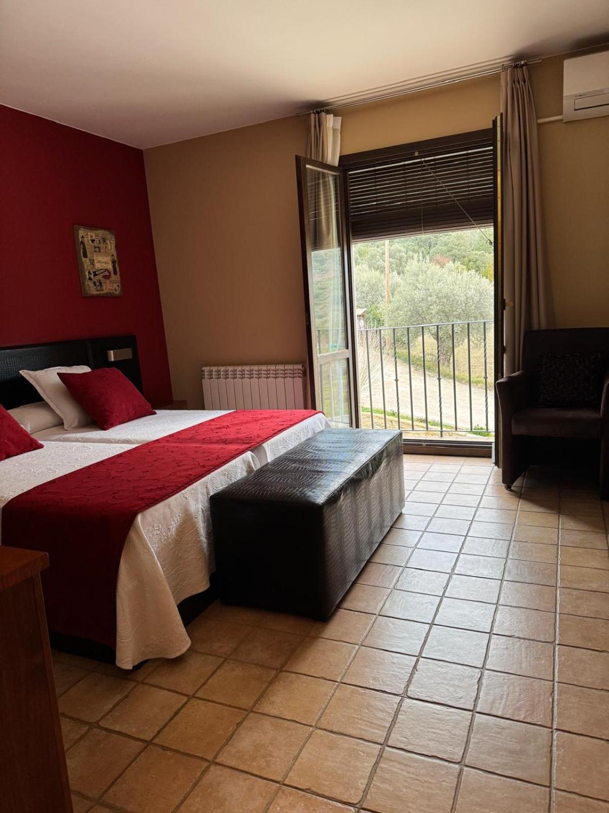 Hotel Guara Inluka Las Almunias Værelse billede