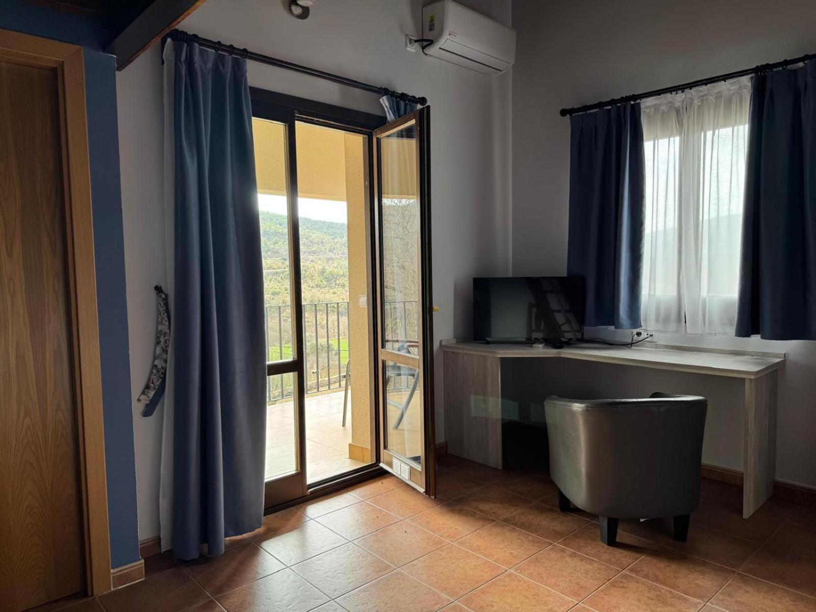 Hotel Guara Inluka Las Almunias Eksteriør billede